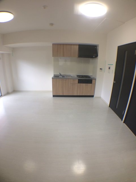 エル･イソベ三宮 リビング