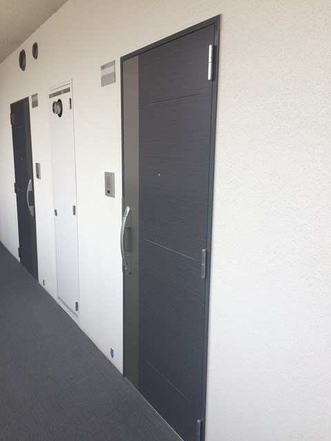 ヘスティア神戸 玄関