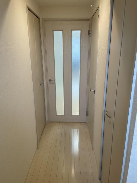 ラ クレール フォンテーヌ 玄関