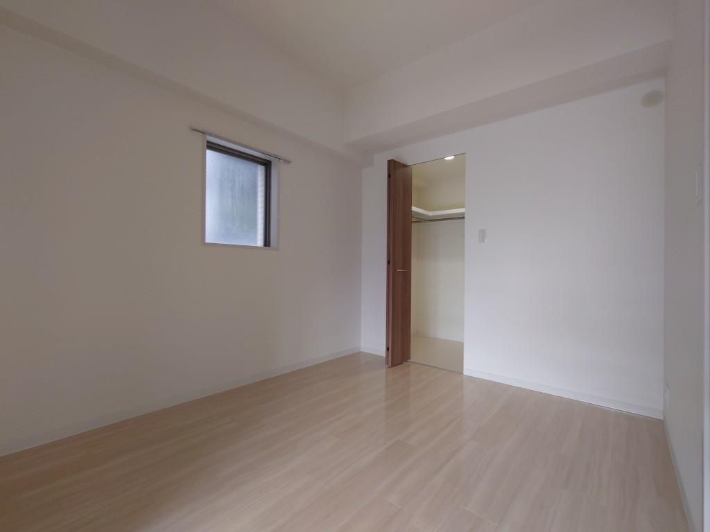 シュトルツ栄 ベッドルーム