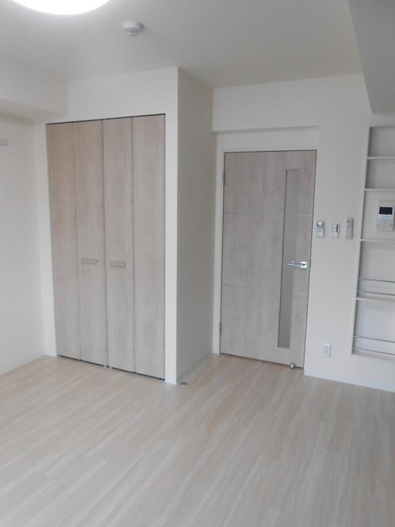 IE 新栄 リビング