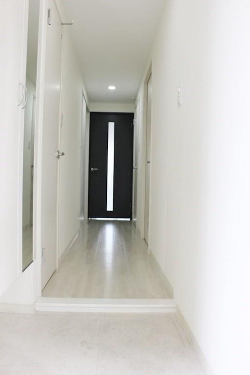 リバーフィールド茨木 玄関