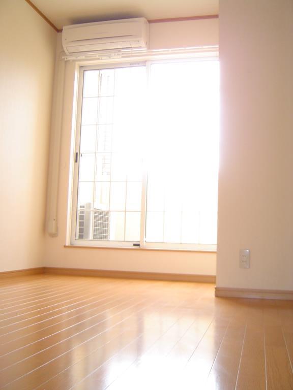 サンハイム・ユタカ 玄関