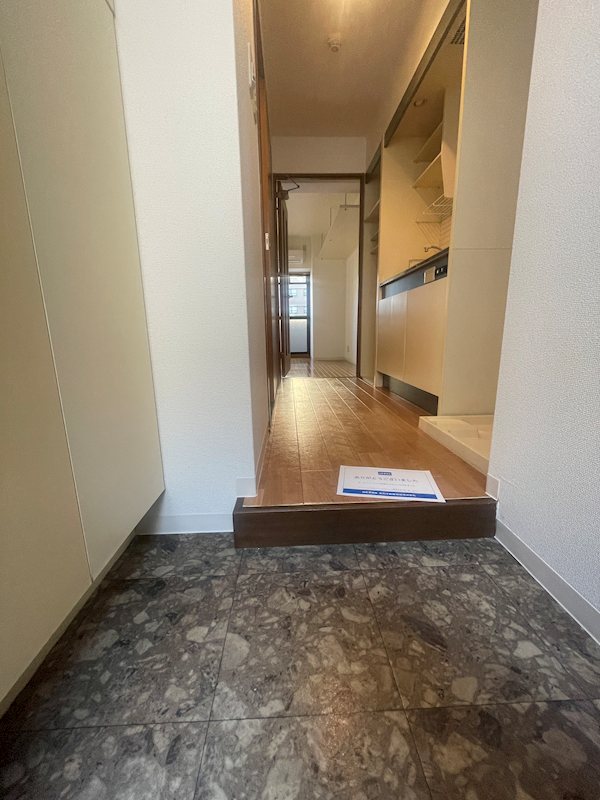 セイワパレス堂島シティ 玄関