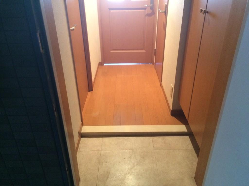 レアルコート 玄関