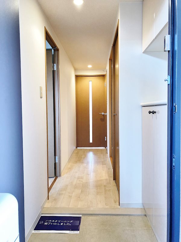 コゥジィコート園田 玄関