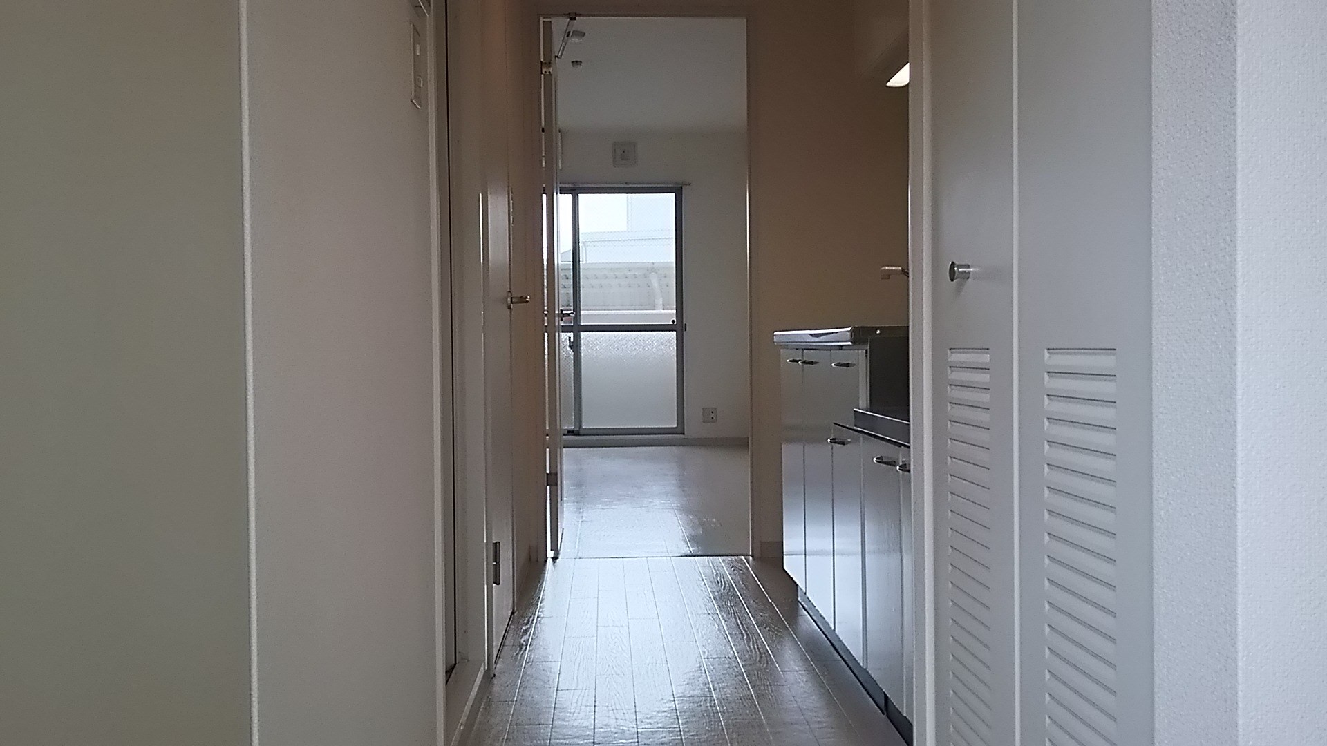 レーヴコート 玄関