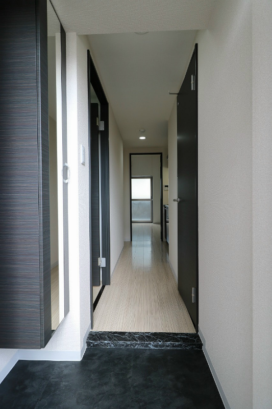 レガシー・銀河 玄関