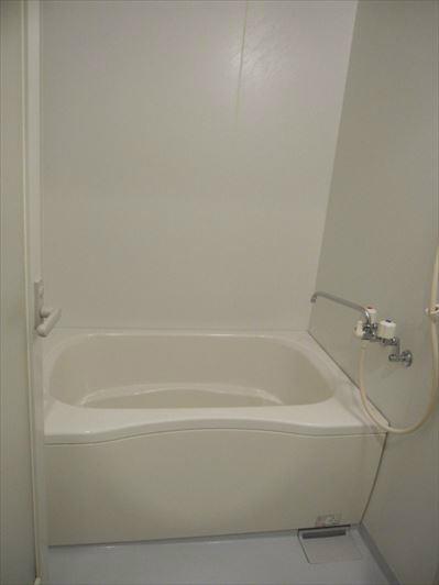 ルミエール野田 玄関