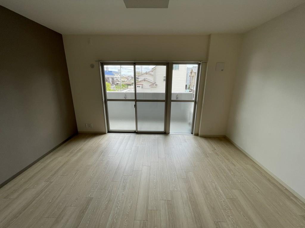 グランシャトー新在家 リビング