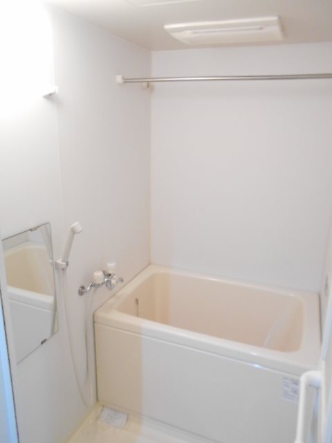 メディオクレストB 風呂画像