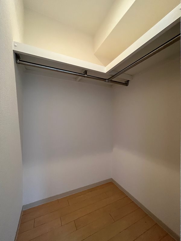 プレスティージュ・アイ その他4