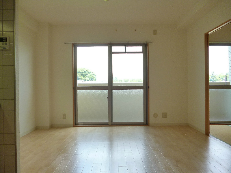 ヴィーブル コート リビング