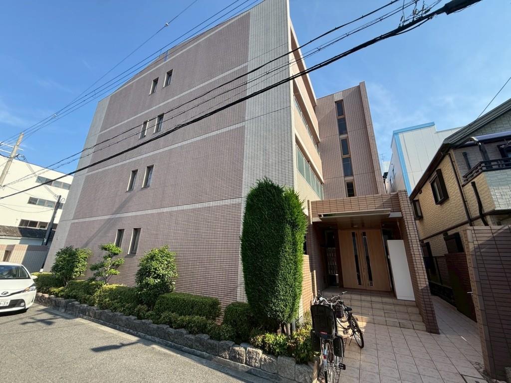 ジョワ ドゥ ヴィーヴル 401号室 外観