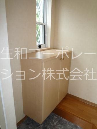 メゾンベルデュールA棟 玄関