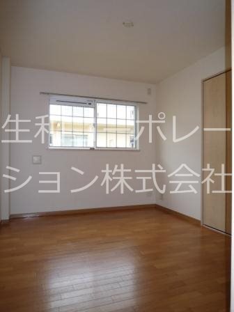 メゾンベルデュールA棟 ベッドルーム