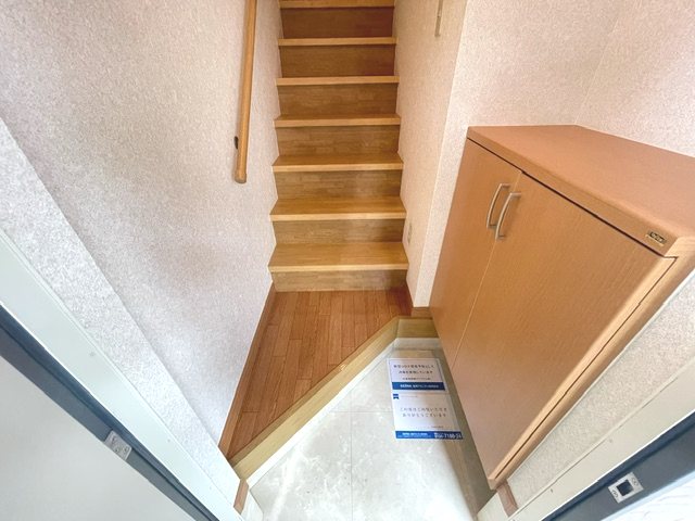 フルールふじさわ台 玄関