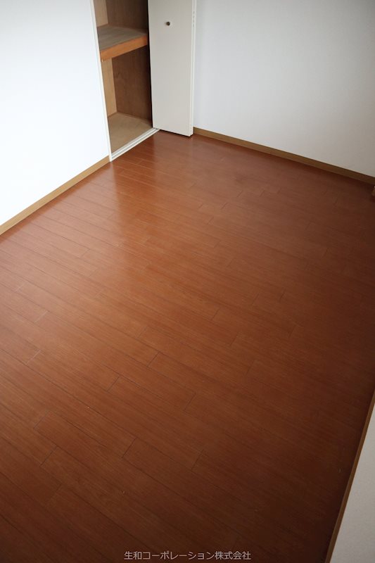 ソシア・アグネス ベッドルーム