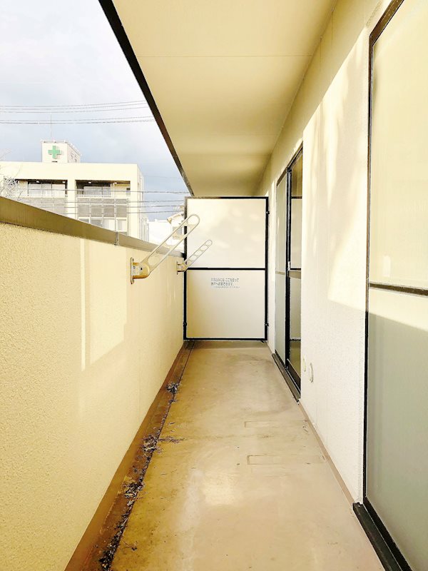 ソシア・アグネス ベランダ