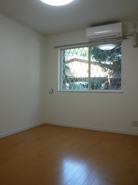 コンフォート大喜 ベッドルーム