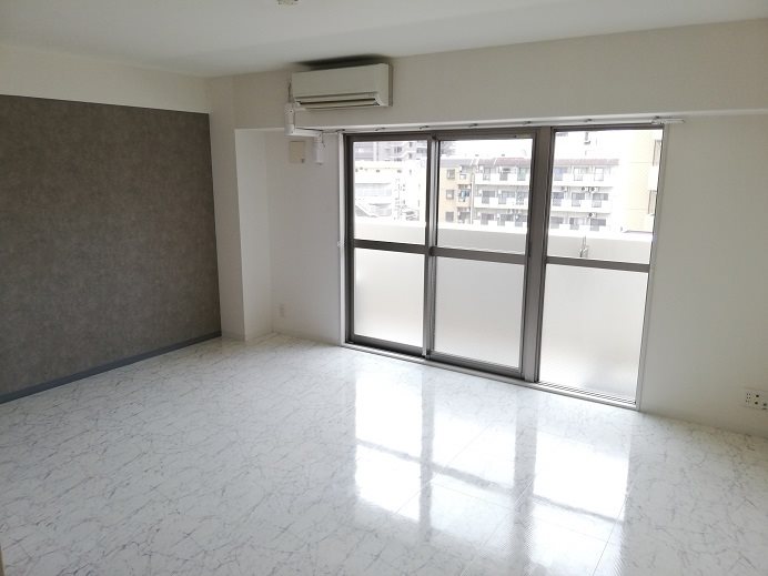 ディアコート新発田 リビング