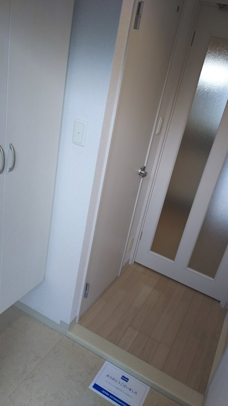 グラシューズ湘南 玄関