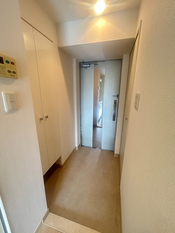 セイワパレス 京橋コルティーレ 玄関