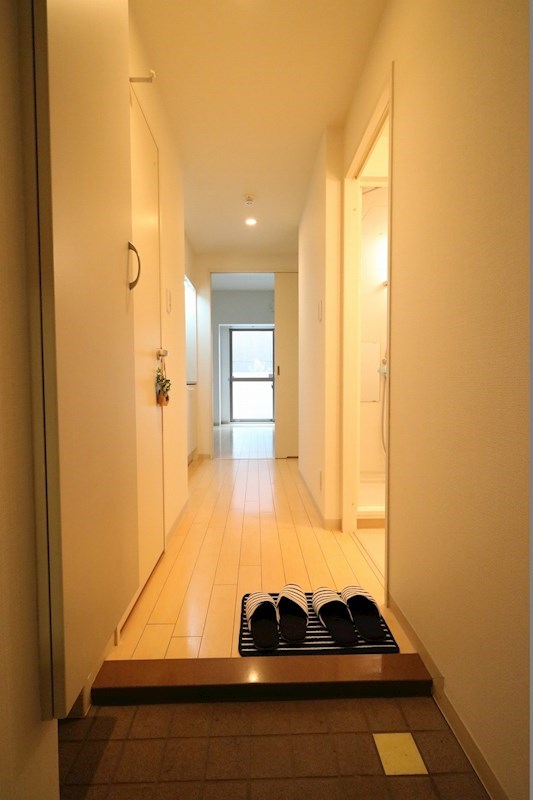 Spruce Tone mf 玄関