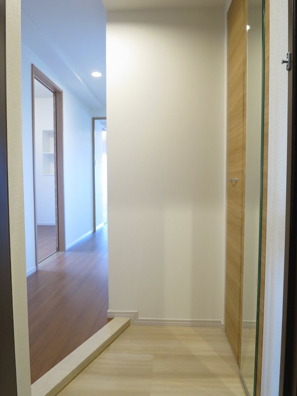 JASPER御堂筋本町 玄関