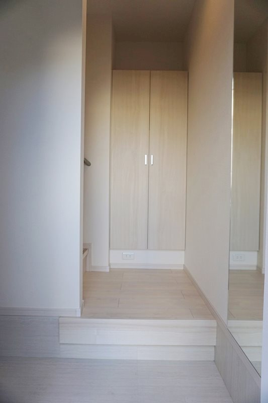 ドミソレイユⅢ 玄関