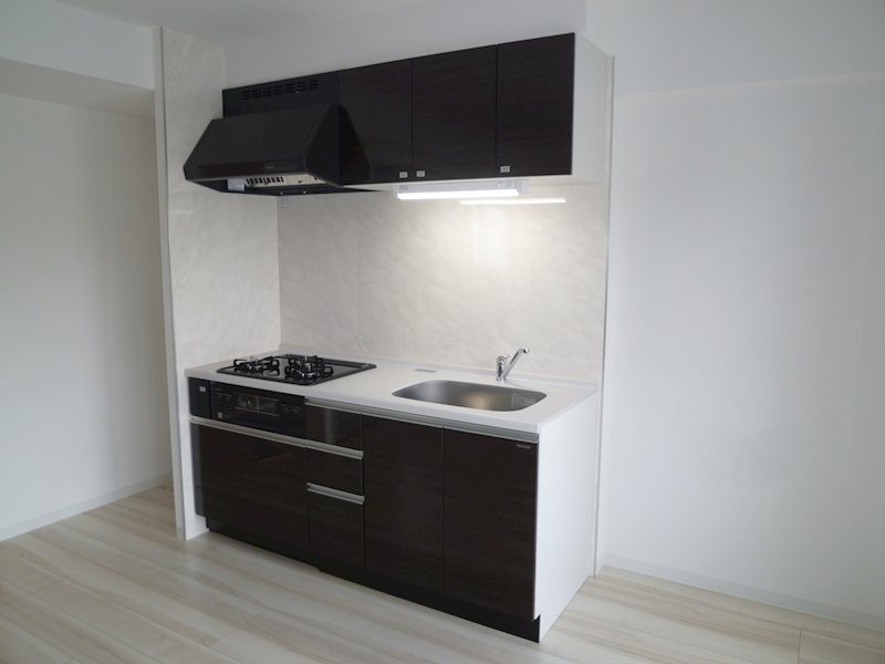 ｿﾚｲﾕ ﾙｳﾞｧﾝ(港北区) キッチン