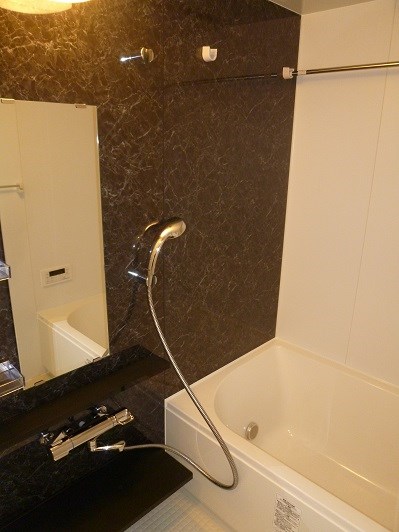 ｿﾚｲﾕ ﾙｳﾞｧﾝ(港北区) 風呂画像