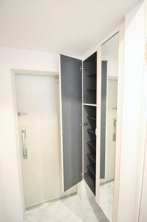 グラン ネリオ 玄関