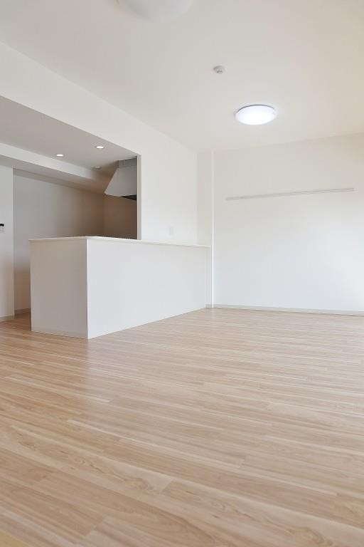 中条プレイス リビング