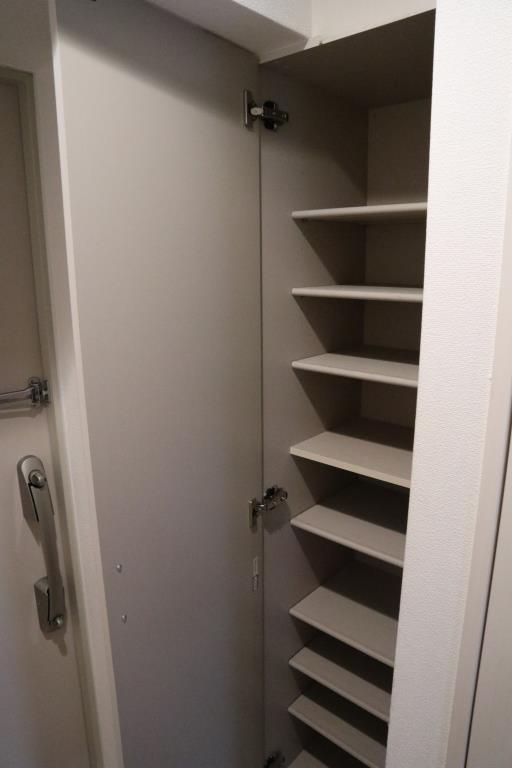 ラ・フロル 玄関