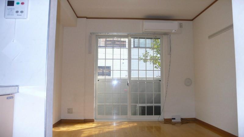 ヴィラージュ志伊 リビング