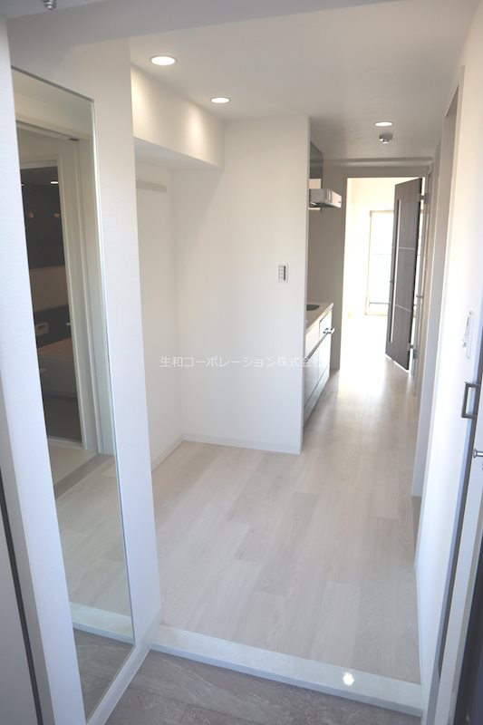 ImpRex3号館 玄関