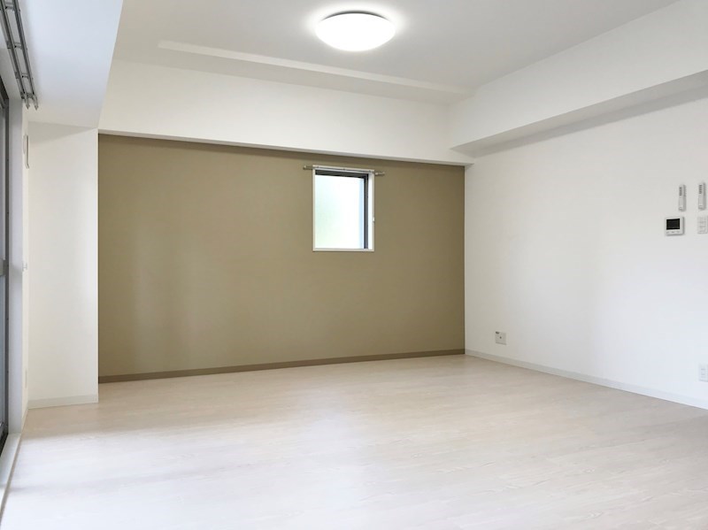 セレブレイト葵 リビング