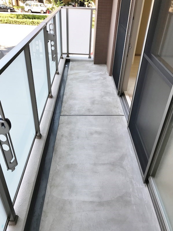 セレブレイト葵 ベランダ