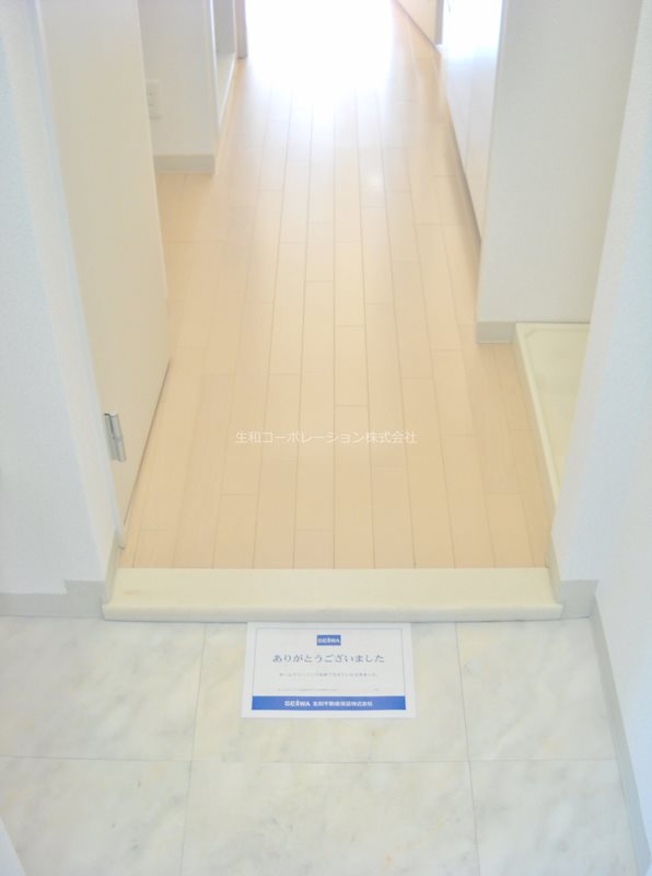 ドミトリーハウス茅ヶ崎 玄関