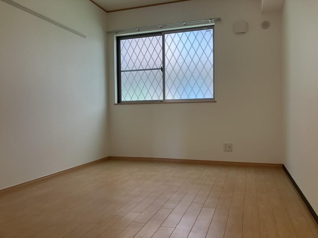 サンパレス魚住 ベッドルーム