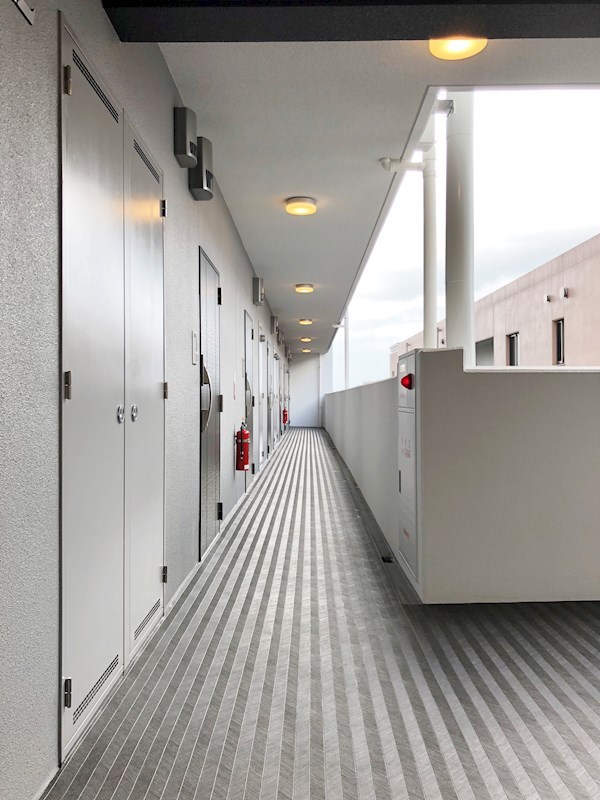 メイボーテセラ その他3