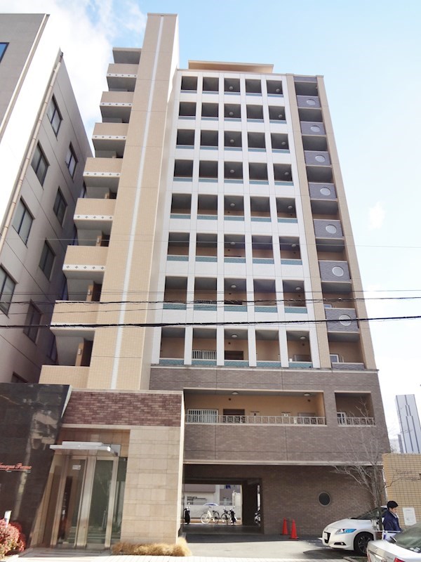 RC造10階建です。