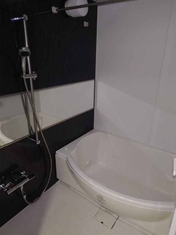 アクアブルー 風呂画像