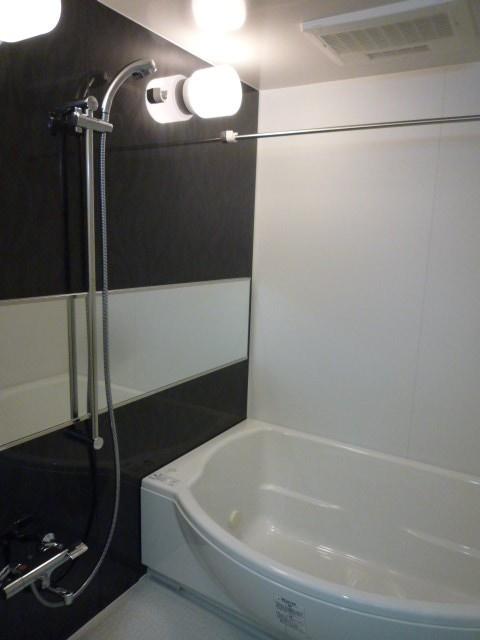 アクアブルー 風呂画像