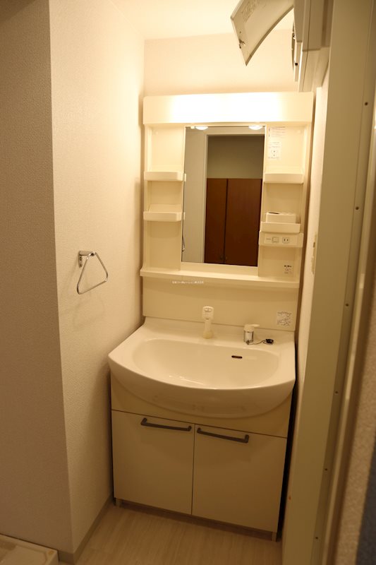 イースト・ワン その他3