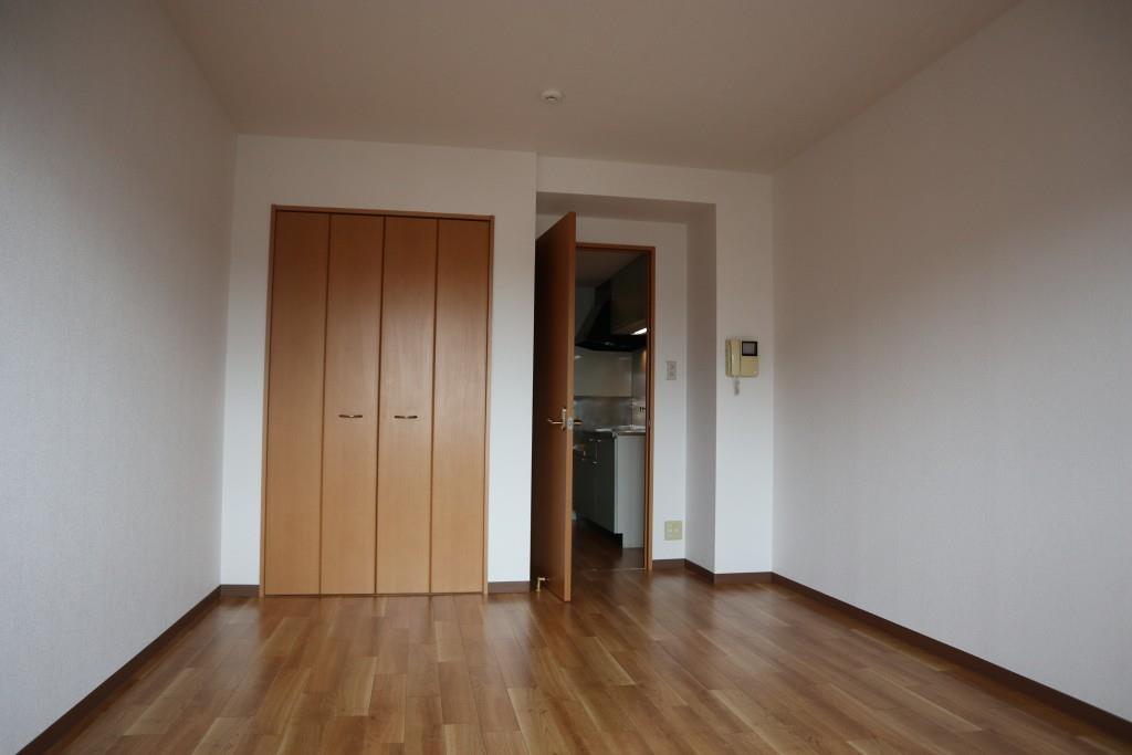 イースト・ワン リビング