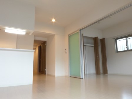 ヴィラ アクシス リビング