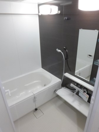 ヴィラ アクシス 風呂画像