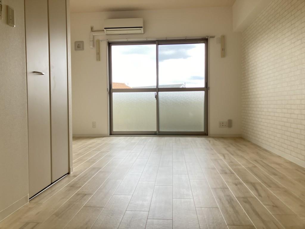 エスペーロ神田 リビング